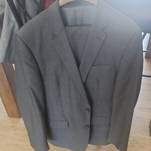 Men's Gray Suit